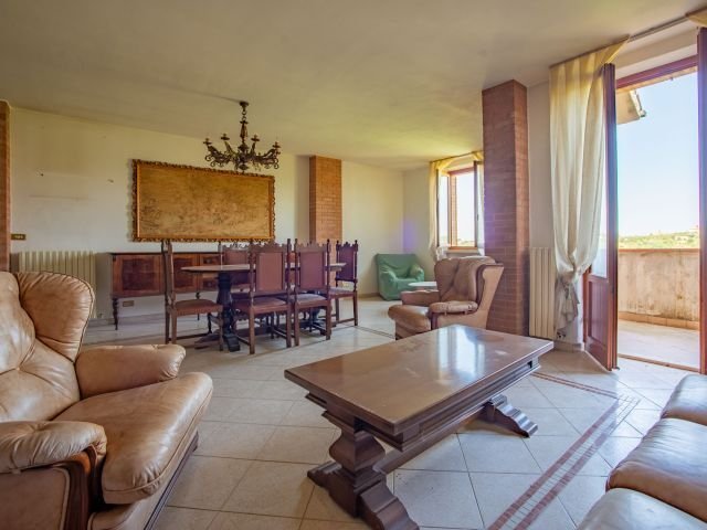 Villa in Historic Center, Siena, Tuscany 3 - 15894352