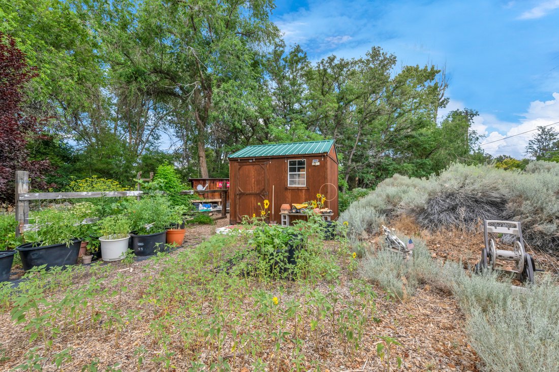 Premier Location For Investor Or - 1100xxs 