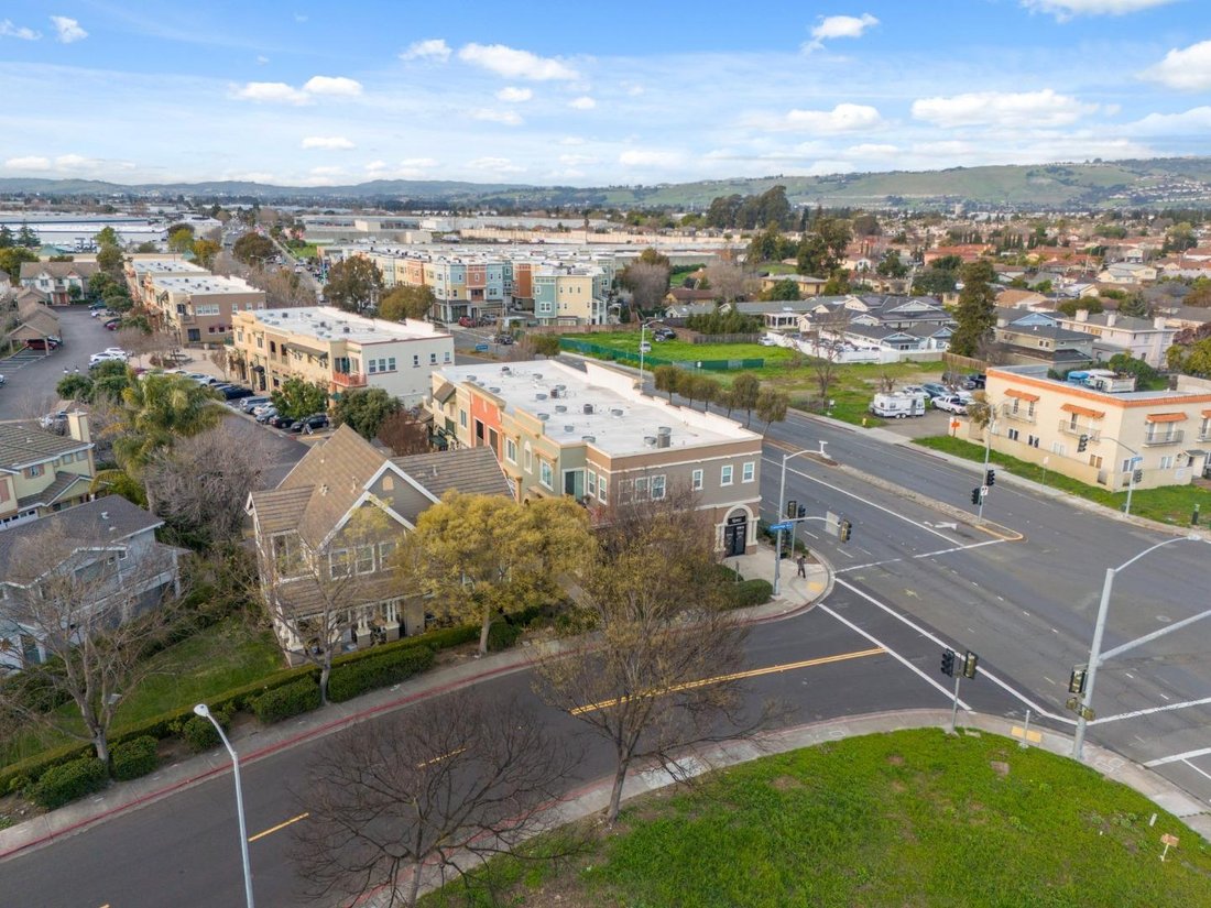 Condo in Union City, California, United States 4 - 15894902