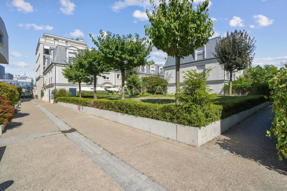 House in Puteaux, Ile-de-France, France 4 - 15894636
