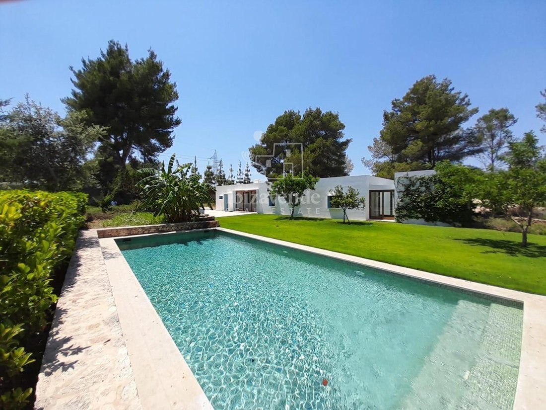 House in Santa Gertrudis de Fruitera, Santa Eularia des Riu, Balearic Islands 1 - 15894591