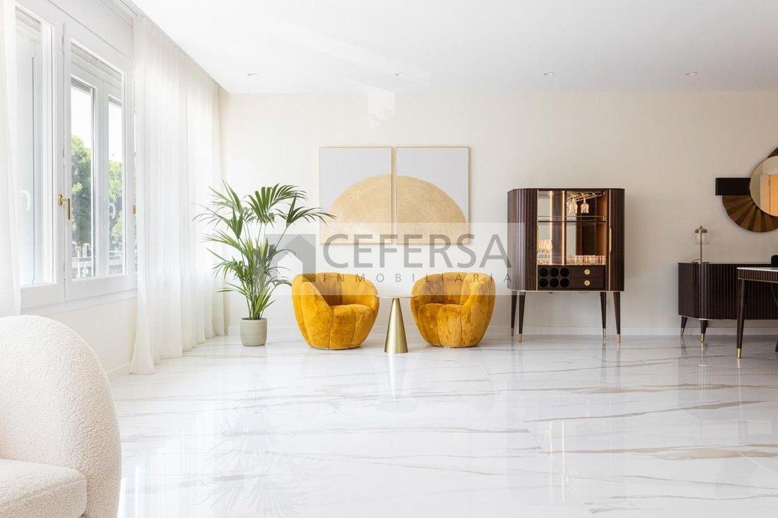 Wohnung in Sarrià-Sant Gervasi, Barcelona, Spanien 1 - 15894652