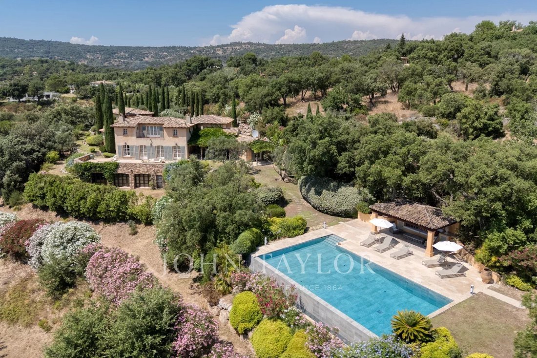 House in Le Plan-de-la-Tour, Provence-Alpes-Côte d'Azur, France 4 - 14939279
