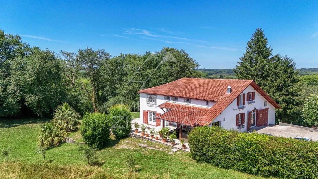 House in Bayonne, Nouvelle-Aquitaine, France 2 - 15894589
