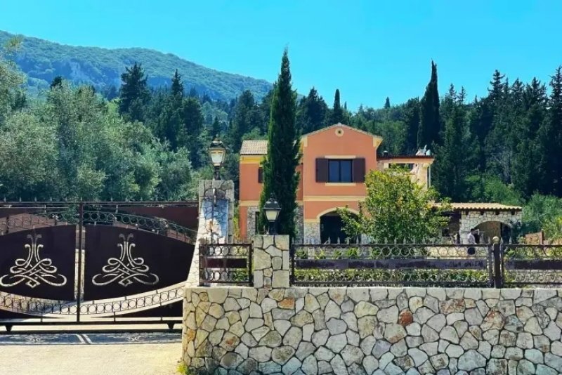 Villa in Corfu, Peloponnese, Western Greece and the Ionian, Greece 3 - 15894541