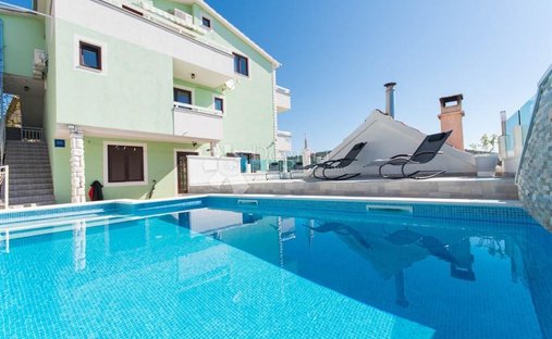 House in Okrug Gornji, Split-Dalmatia County, Croatia 1