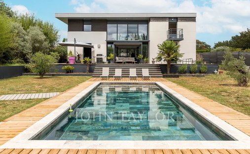 House in Villenave-d'Ornon, Nouvelle-Aquitaine, France 1