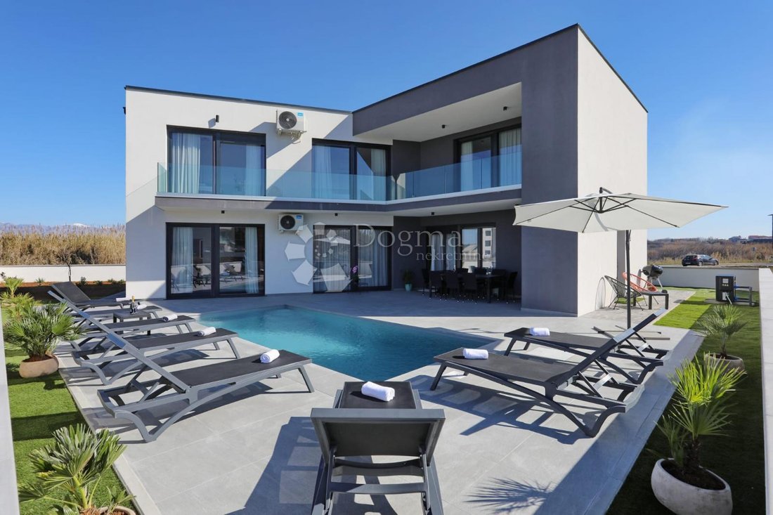 House in Privlaka, Zadar County, Croatia 2 - 15896068