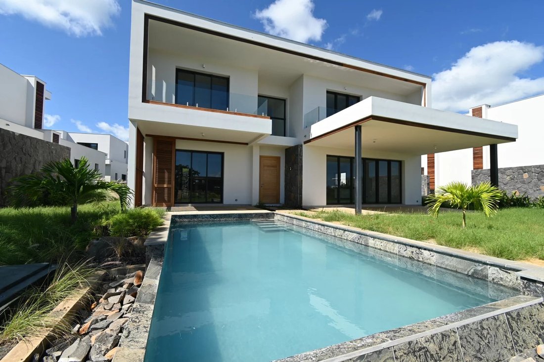 Villa in Tamarin, Rivière Noire District, Mauritius 1 - 15894553