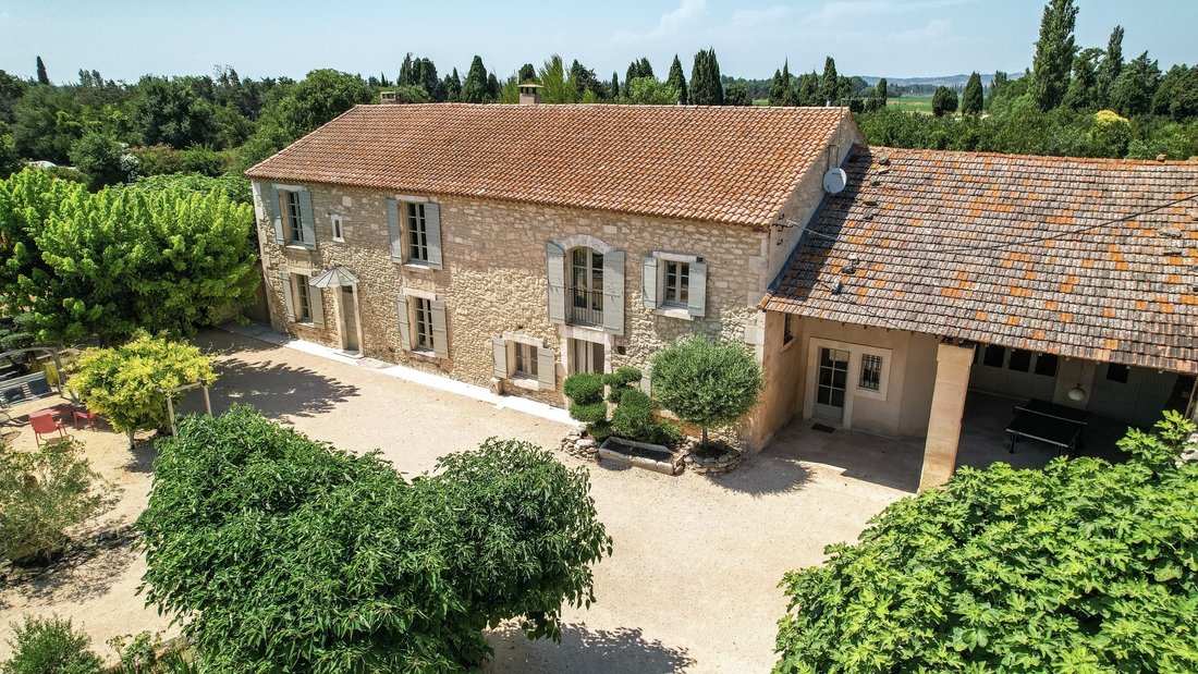 House in Saint-Etienne-du-Grès, Provence-Alpes-Côte d'Azur, France 3 - 15896885