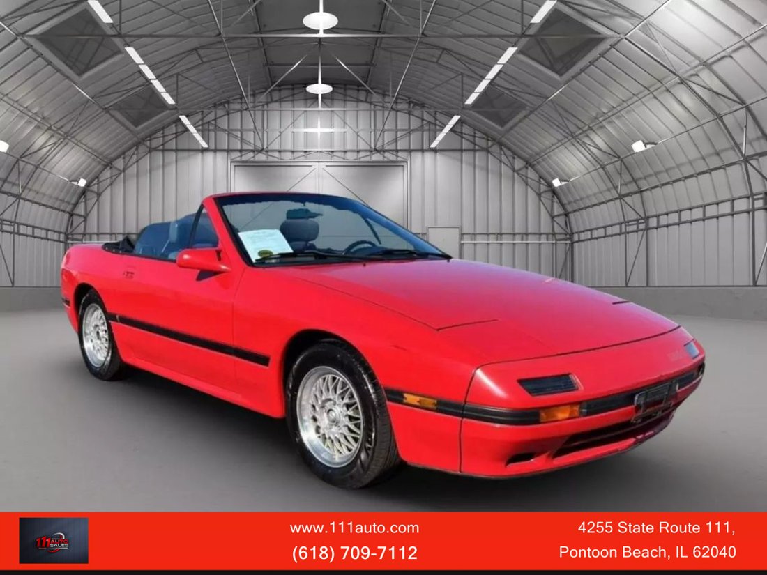 Cabriolet in Pontoon Beach, IL, United States 1 - 15403244