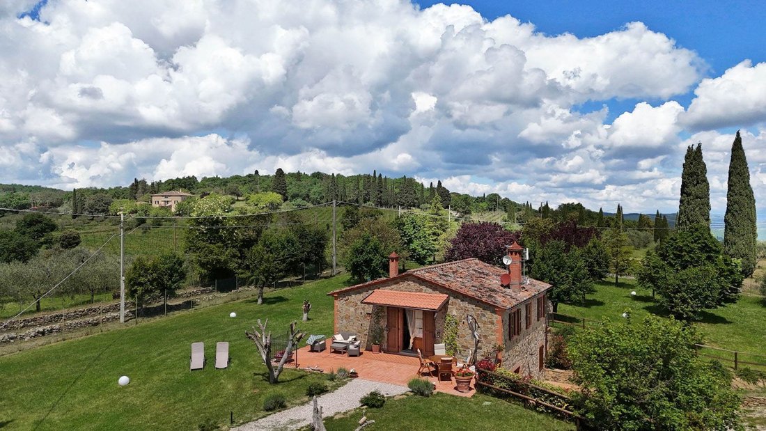 Country House in Sinalunga, Tuscany, Italy 3 - 15895995
