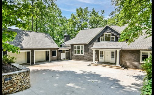 Luxury lake view homes for sale - 507x312xc