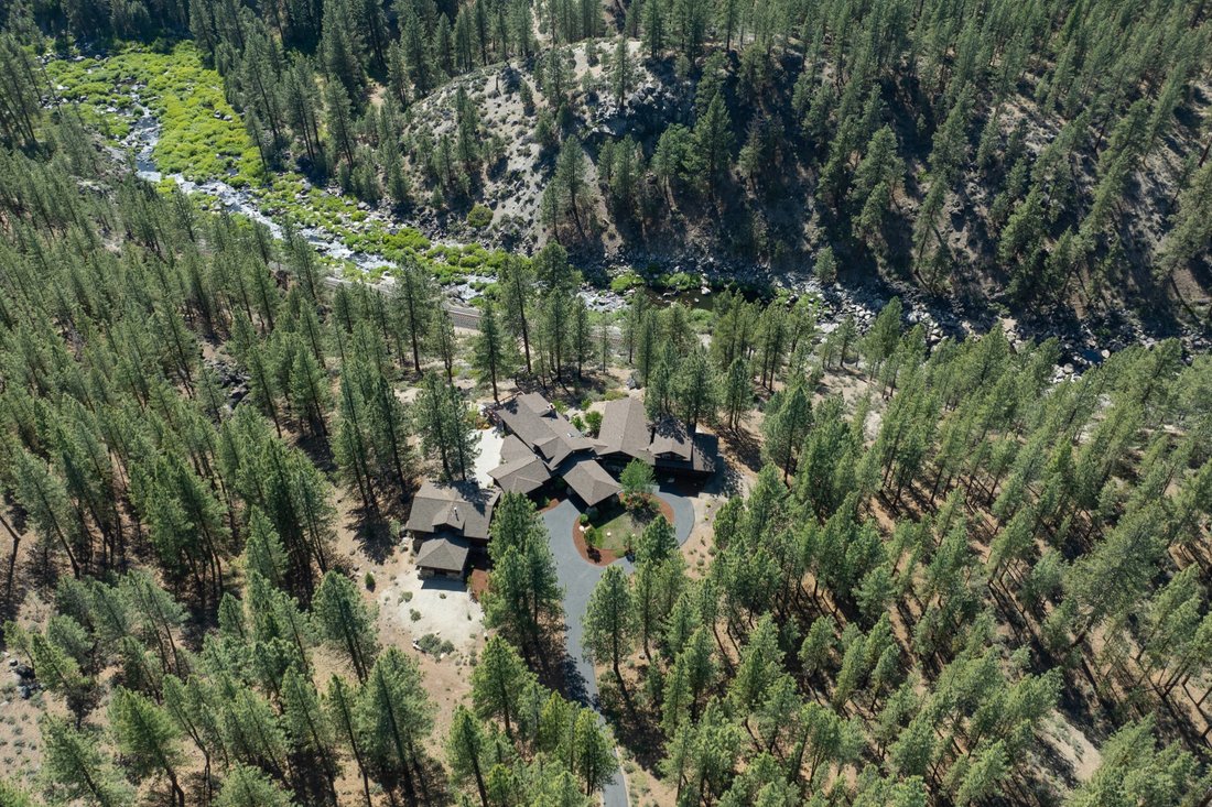 House in Portola, California, United States 3 - 15895268