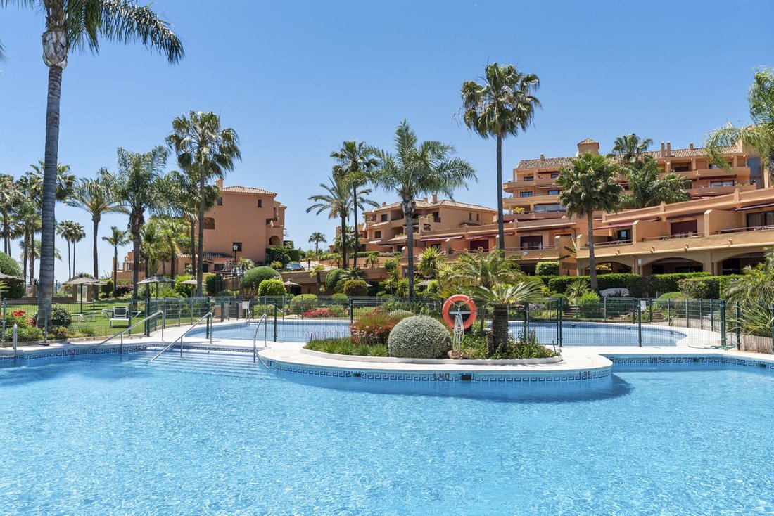 Apartment in Estepona, Andalusia, Spain 2 - 15894842