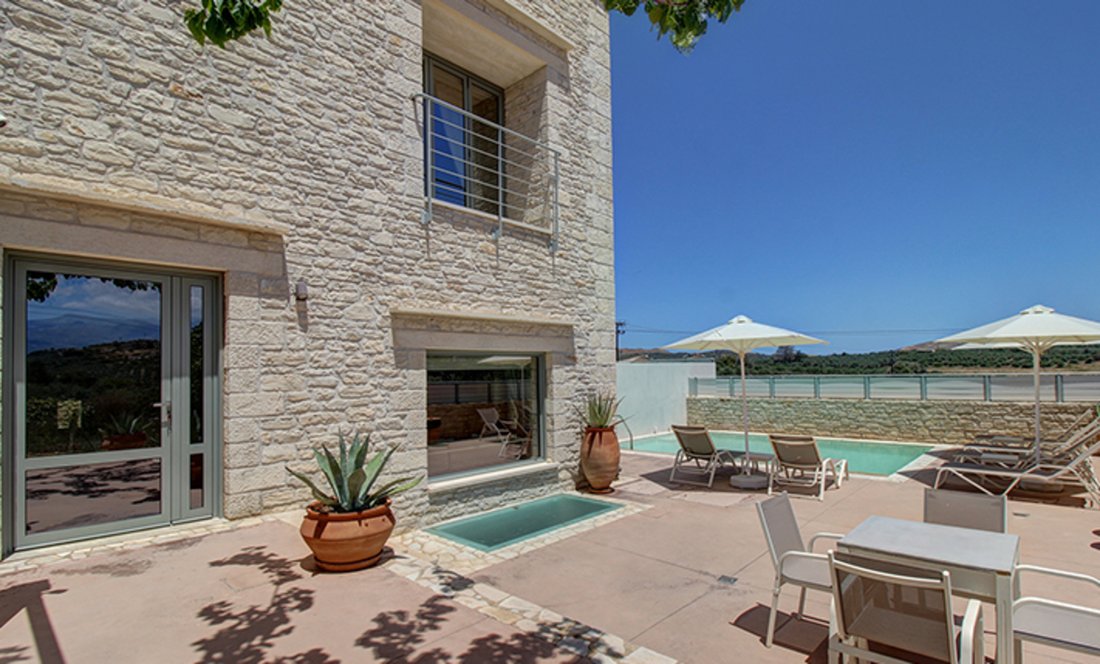 Villa in Milopotamos, Greece 2 - 15894675