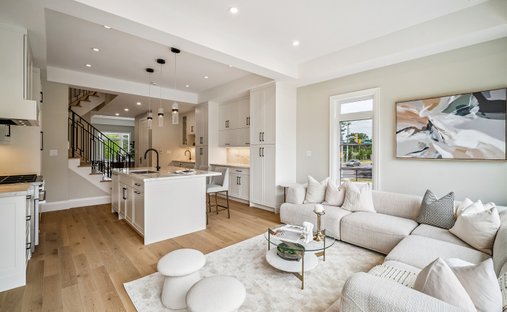 House in Oakville, Ontario, Canada 1