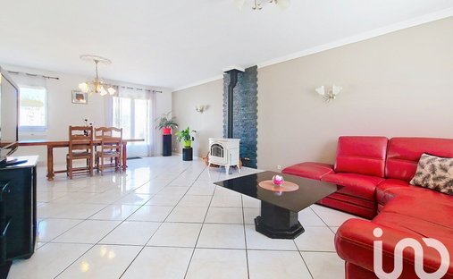 Haus in Nord Ouest, Gretz-Armainvilliers, Frankreich 1
