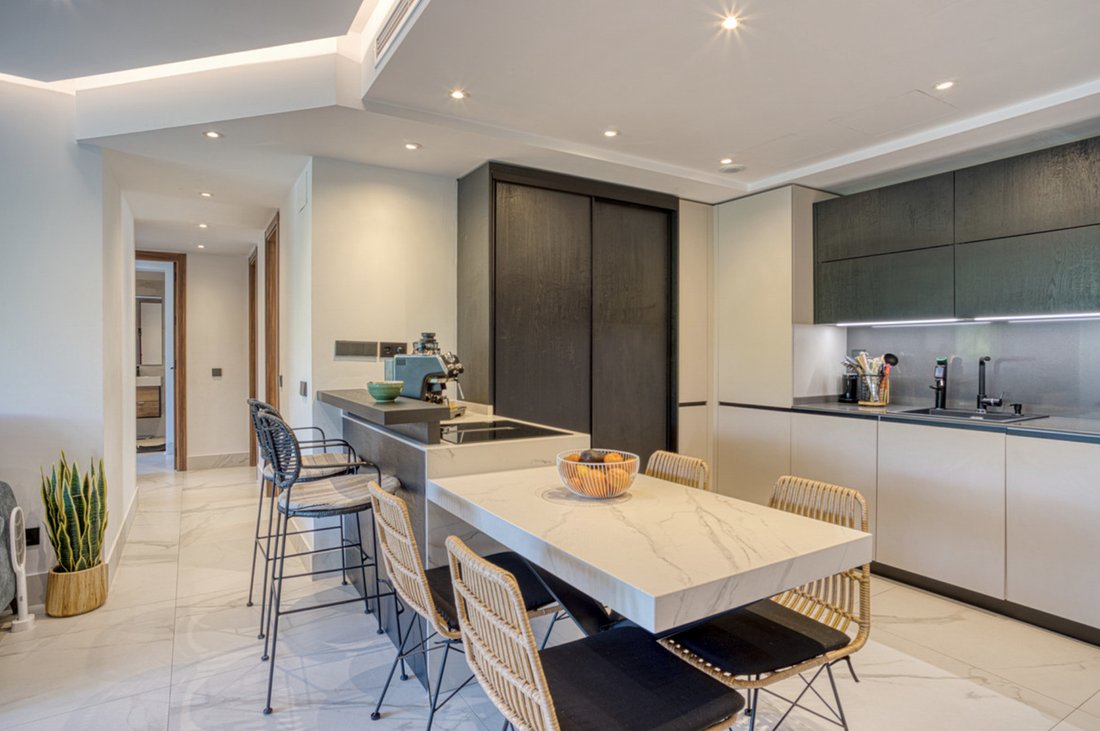 Apartment in San Pedro de Alcantara, Andalusia, Spain 4 - 15897432