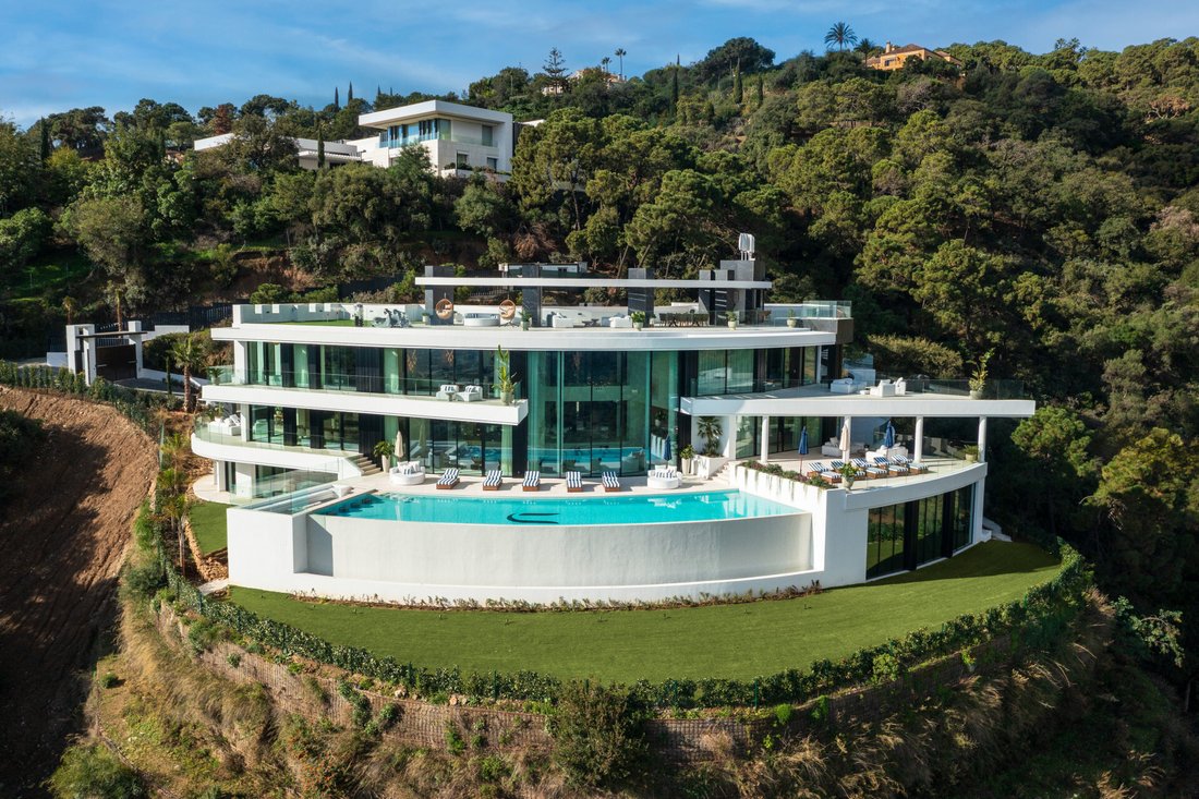 Villa in La Zagaleta, Benahavis, Andalusia 1 - 15897230