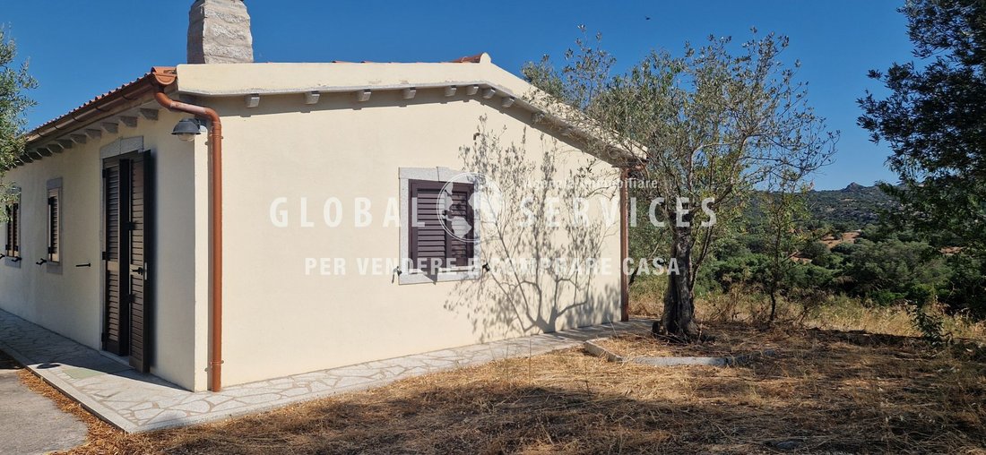 Villa in Center, Olbia, Italy 5 - 15898892