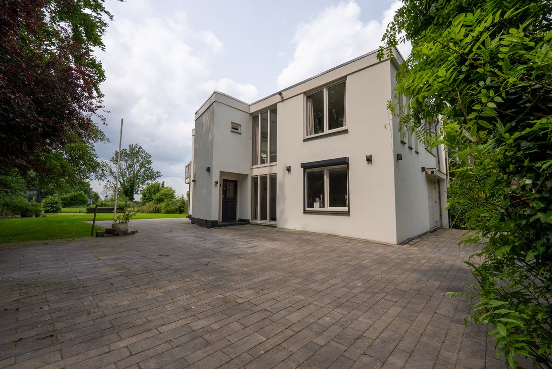 Villa in Vinkeveen, Utrecht, Netherlands 4 - 15898510