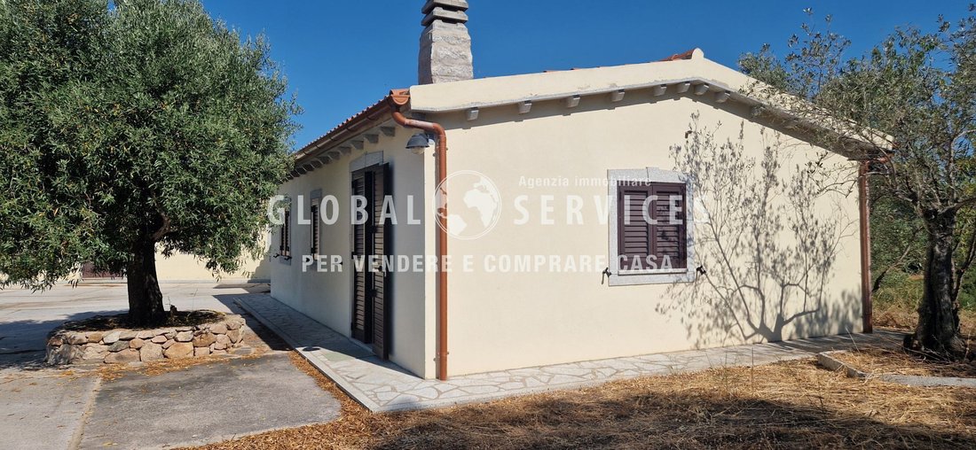 Villa in Center, Olbia, Italy 4 - 15898892