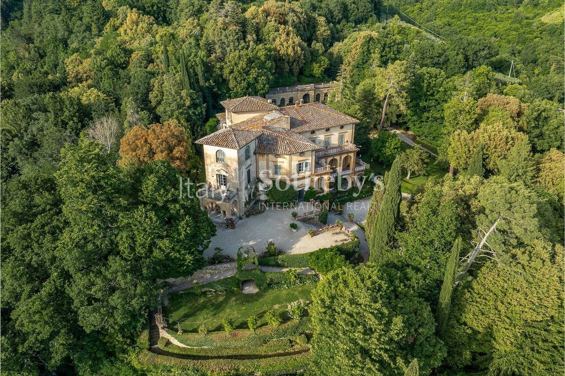 House in Borgo San Lorenzo, Tuscany, Italy 2 - 15898248