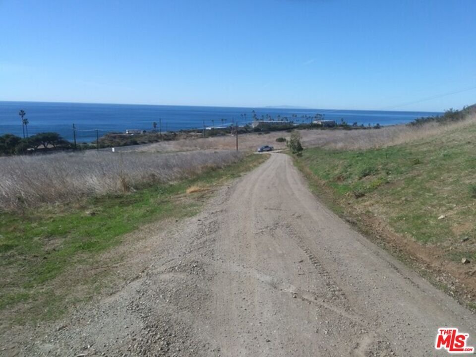 Vacant Land In Malibu California - 1100xxs 