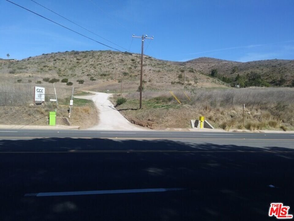 Vacant Land In Malibu California - 1100xxs 