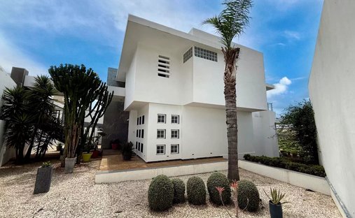 Castle for Sale in Ville Nouvelle, Fez-Meknès, Morocco