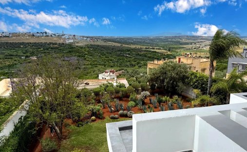 Castle for Sale in Ville Nouvelle, Fez-Meknès, Morocco