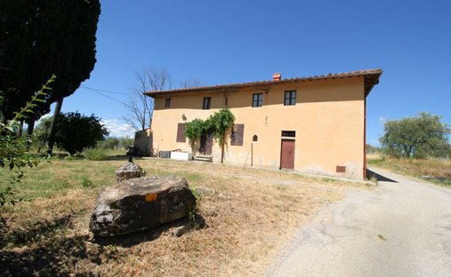 Landhaus in Lucciano - Montemagno, Quarrata, Toskana 1