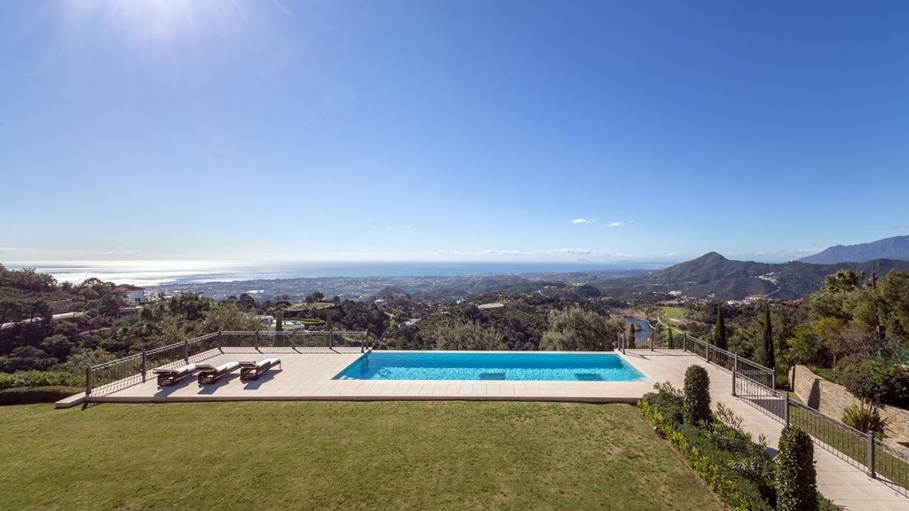 Villa in La Zagaleta, Benahavis, Andalusia 2 - 15901077