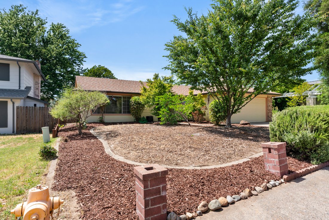 4713 Oakbough Way Carmichael - 1100xxs 