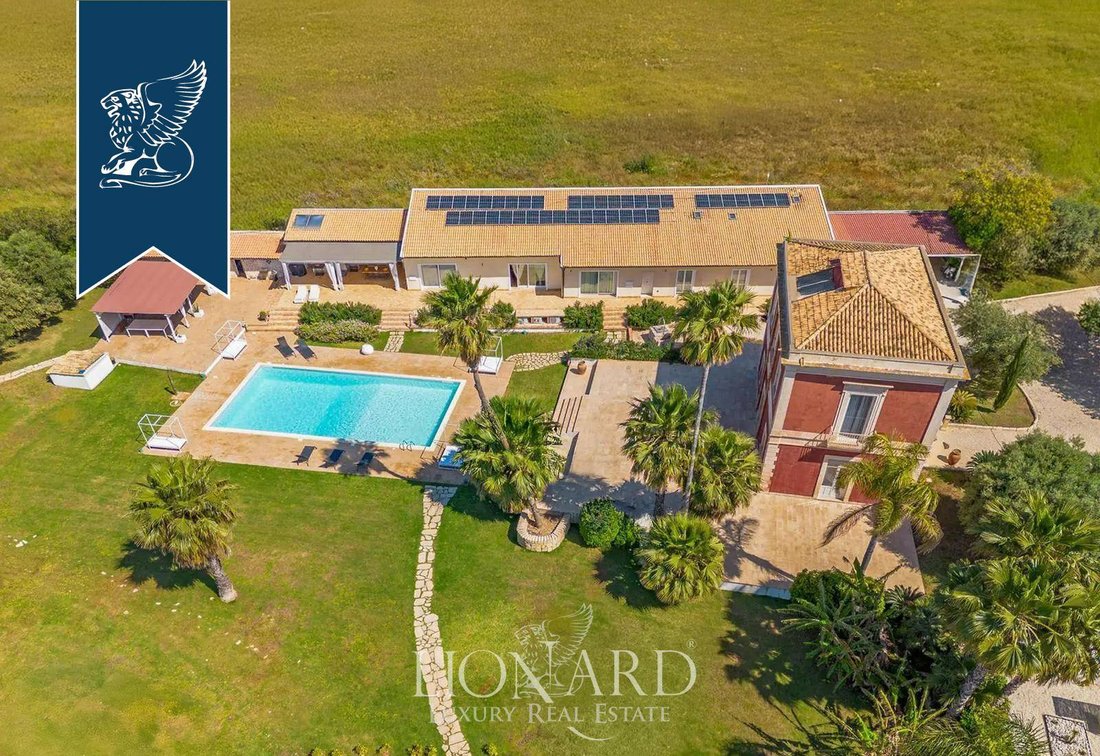 Villa in Fontane Bianche, Sicily, Italy 5 - 15901746