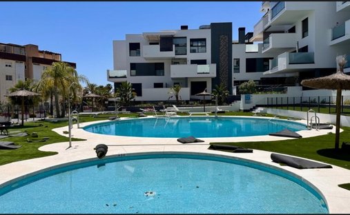 Appartamento a Torremolinos, Andalusia, Spagna 1