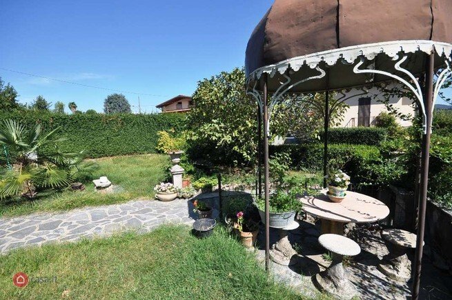 Villa in Angera, Lombardy, Italy 3 - 15899385
