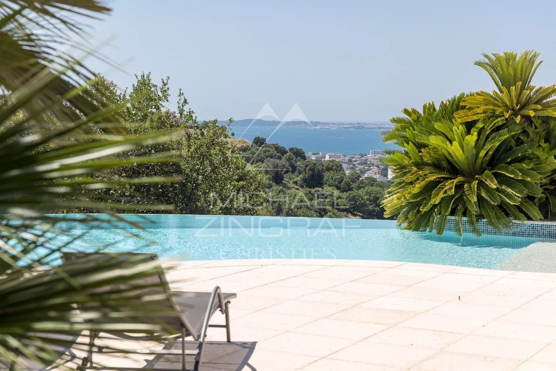 Villa in Val Fleuri-Montaleigne, Cagnes-sur-Mer, France 4 - 15899748