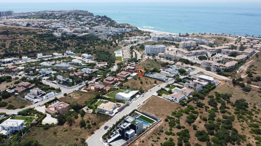 Land in Praia De Porto Mós, Sao Goncalo de Lagos, Algarve 3 - 15900594
