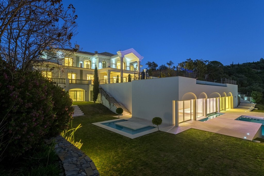 Villa in La Zagaleta, Benahavis, Andalusia 1 - 15901077