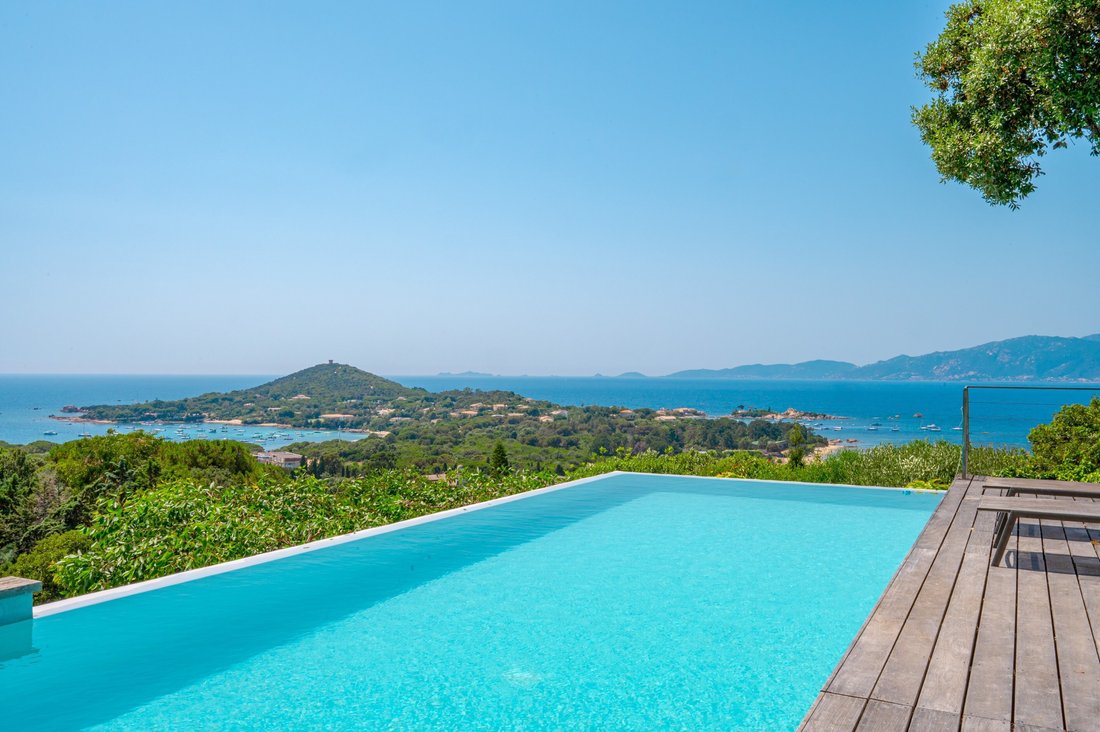 House in Pietrosella, Corsica, France 2 - 15902316