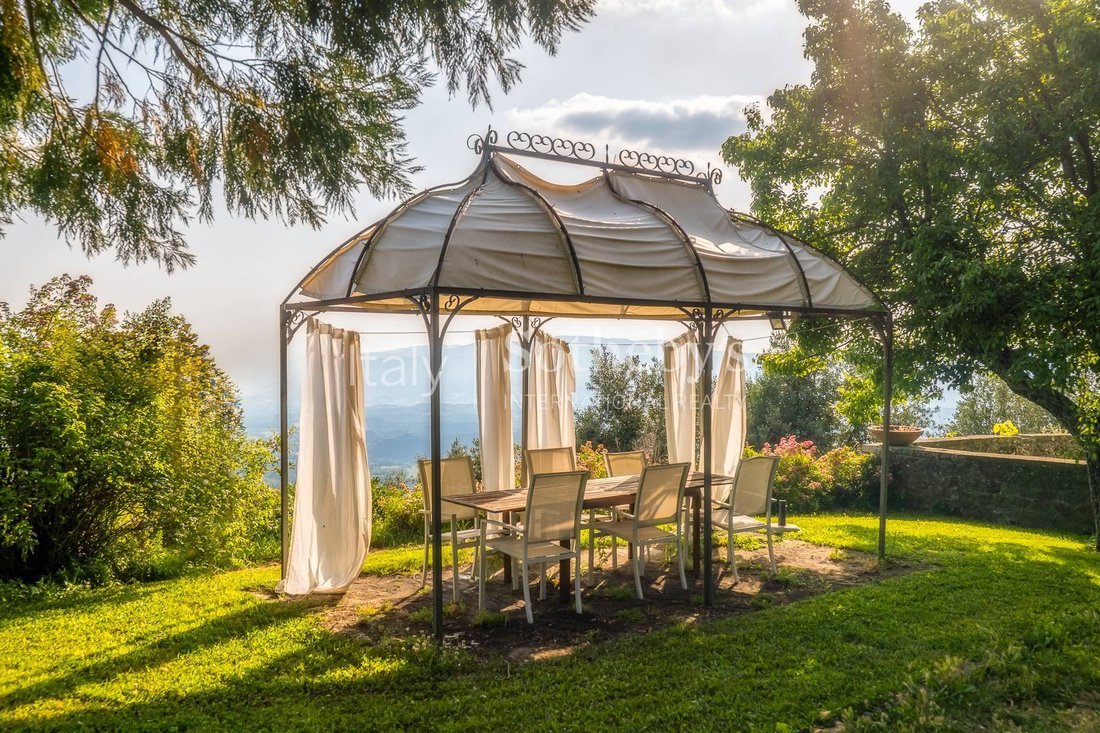 House in Castelfranco Piandisco, Tuscany, Italy 4 - 14653327