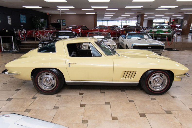 1967 Chevrolet Corvette in Venice, United States 4 - 15902831
