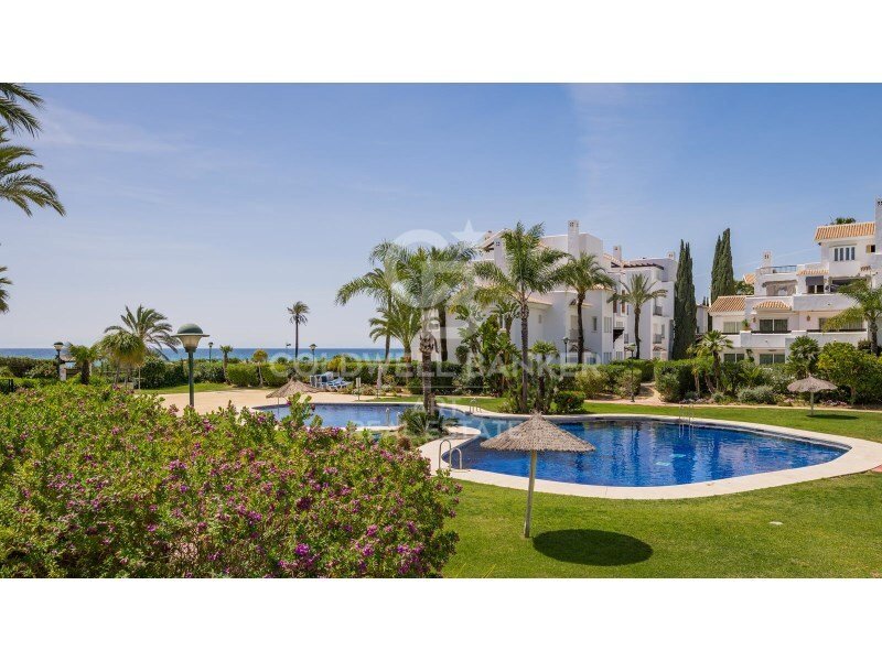 Apartment in Rio Real, Marbella, Andalusia 3 - 15901024