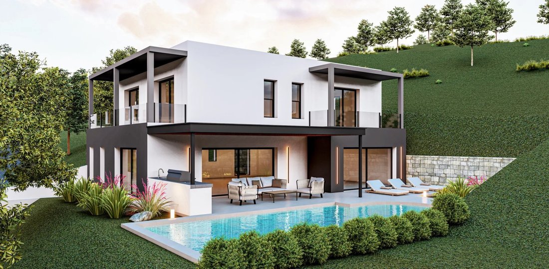 Villa in Grasse, Provence-Alpes-Côte d'Azur, France 1 - 15634963
