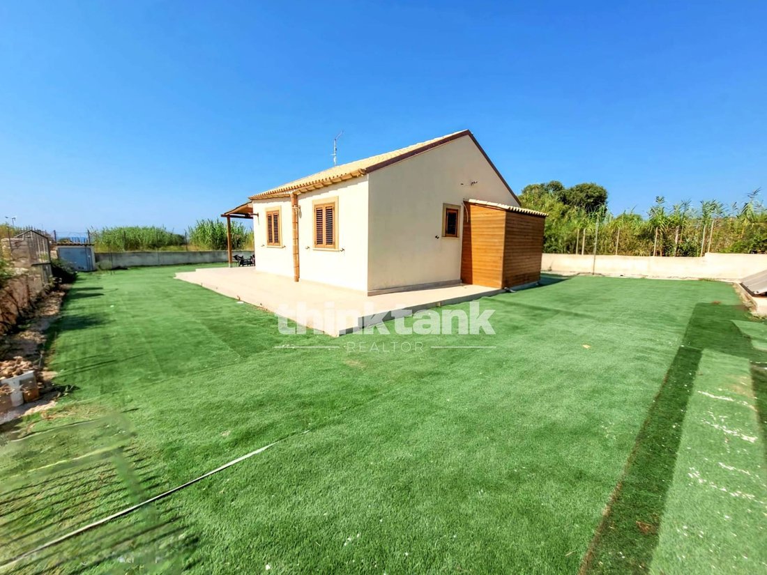 Portopalo di Capo Passero, Sicily, Italy 4 - 15901728