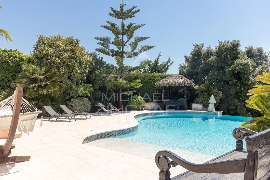 Villa in Val Fleuri-Montaleigne, Cagnes-sur-Mer, France 3 - 15899748