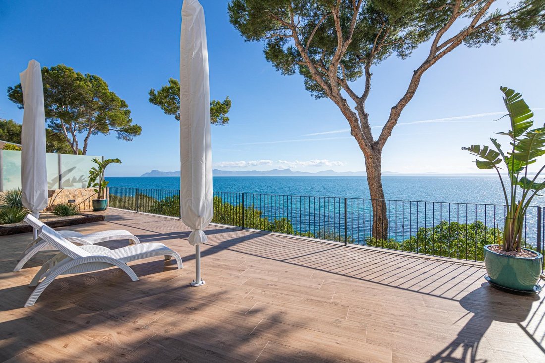 Villa in Alcudia, Balearic Islands, Spain 2 - 15901092