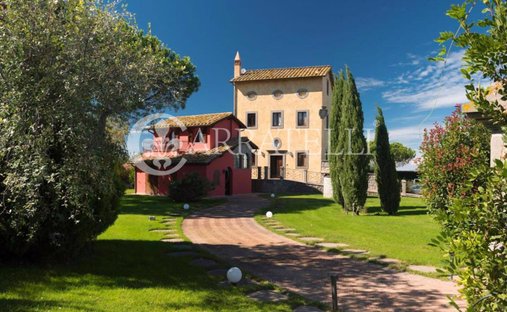 Castle for Sale in Viterbo, Lazio, Italy